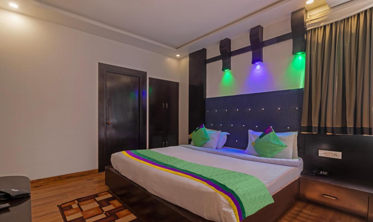 מלון אגרה Treebo The Royal Taj, Near Taj Mahal מראה חיצוני תמונה
